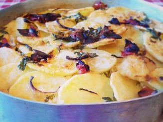 Tiella Barese: riso, patate e cozze