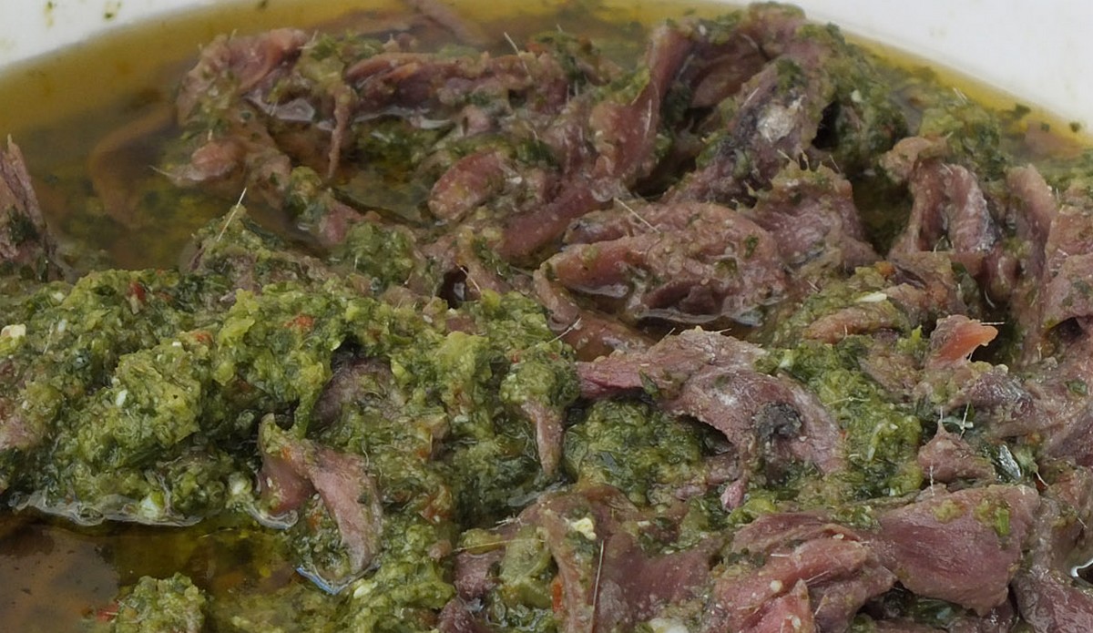 Acciughe al Verde, alla piemontese