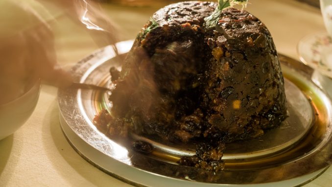 Christmas pudding © James Petts (FLICKR)