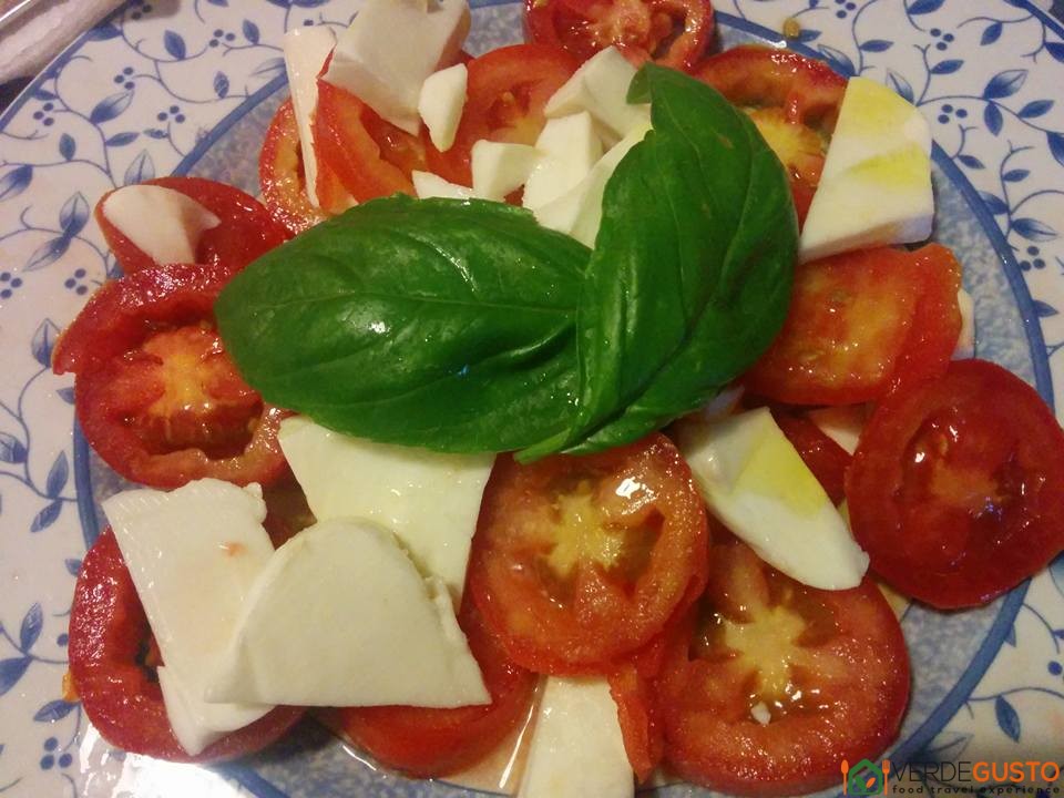 Caprese mozzarella bufala DOP -©Foto Anna Bruno/VerdeGusto