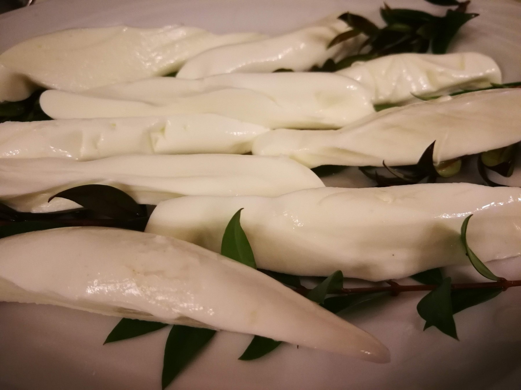 mozzarella in mortella -©Photo Anna Bruno/VerdeGusto