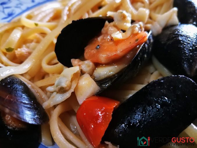 Bavette ai frutti di mare -©Foto Anna Bruno/VerdeGusto