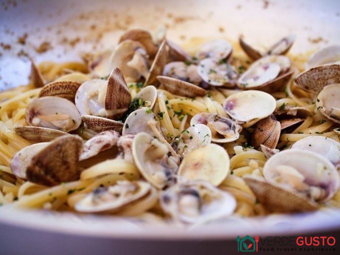 Linguine alle vongole