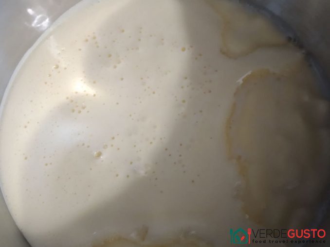 Preparazione crema pasticciera