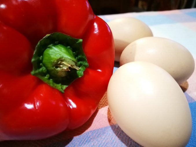 Peperoni e uova -©Foto Anna Bruno/VerdeGusto