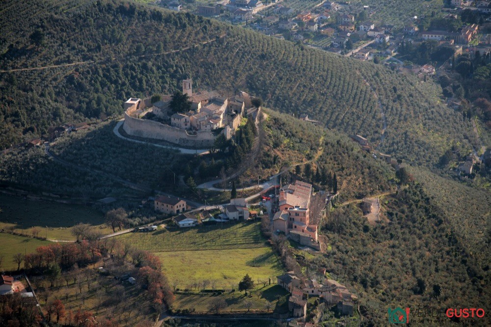 Castello di Campello sul Clitunno
