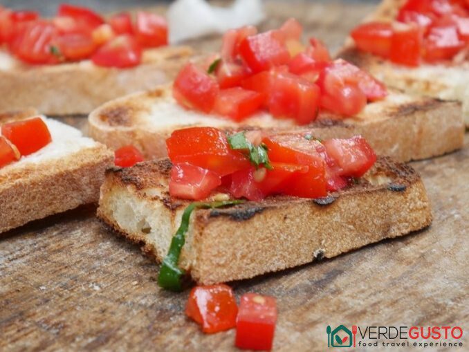 Bruschetta al pomodoro e basilico