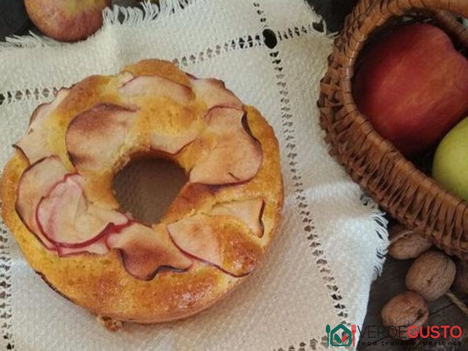 Chiffon cake alle mele