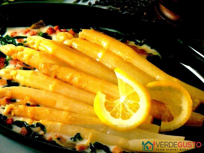 Ricetta Asparagi e lattuga