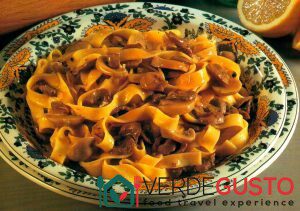 Fettuccine con rognoni di capretto