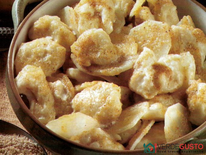 Gnocchi con patate all'ampezzana