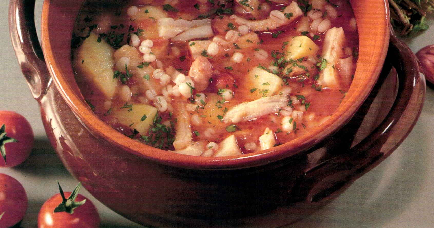 Zuppa di fagioli con orzo e trippa