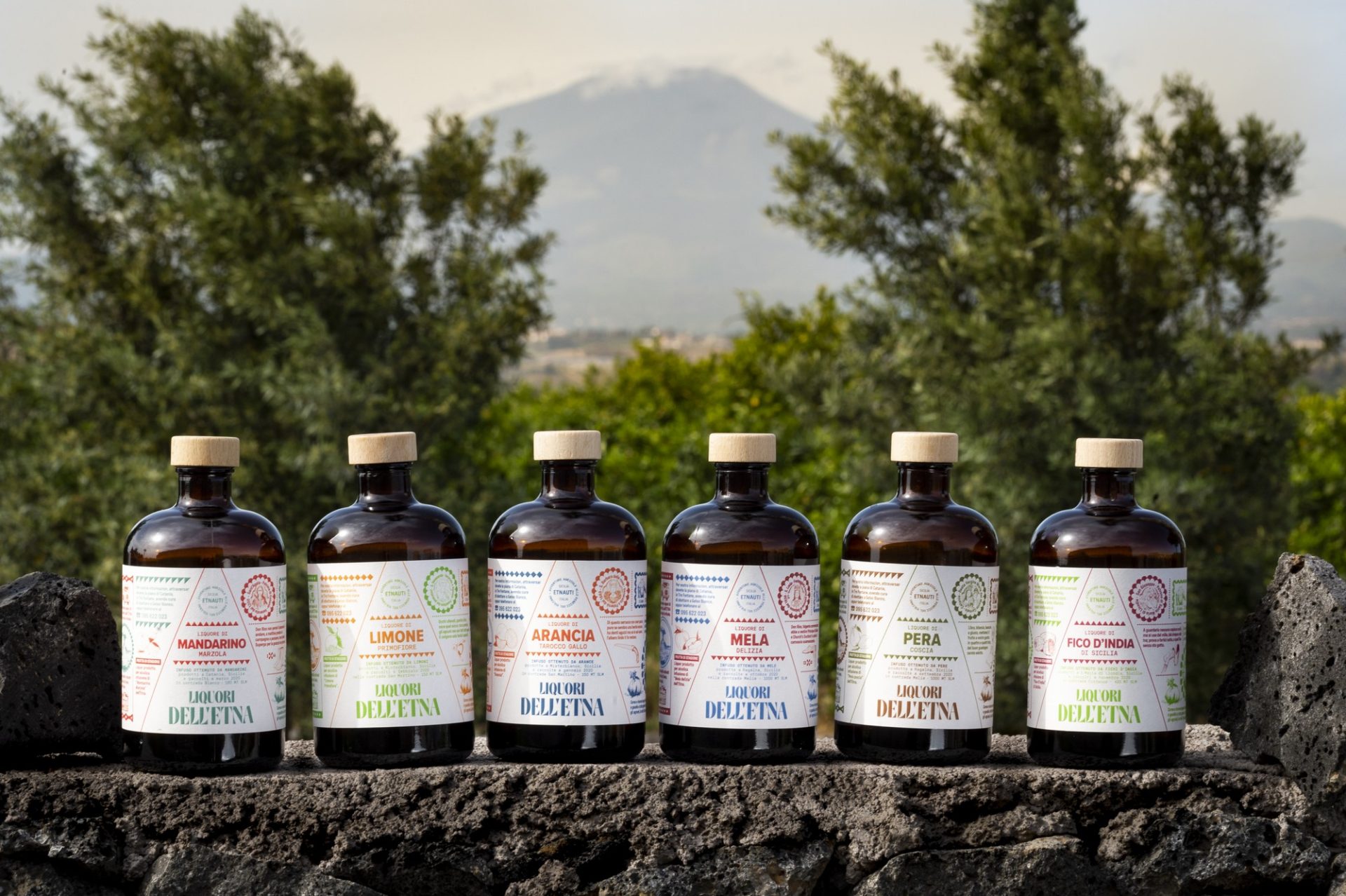 Sette infusi: i Liquori dell'Etna