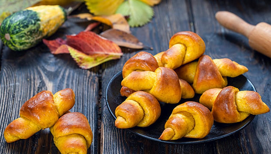 Brioche with pumpkin