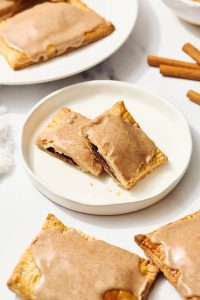 Crostatine alla cannella e zucchero di canna