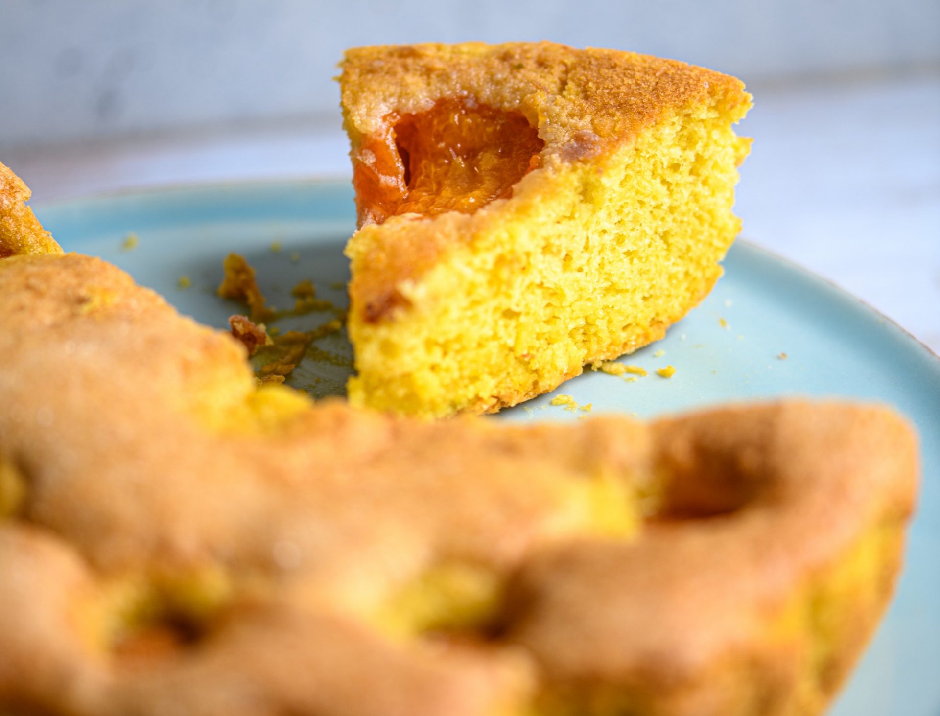 Torta yogurt e albicocche