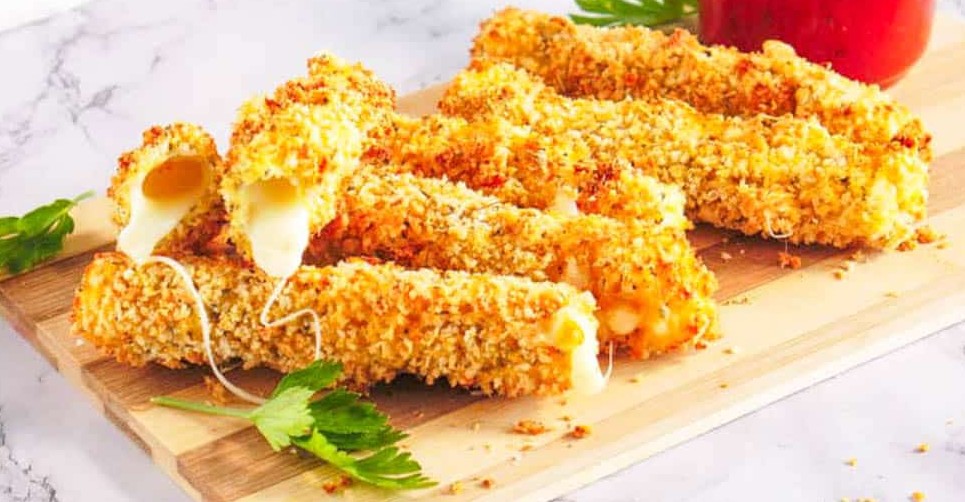 Bastoncini di mozzarella con frggitrice ad aria