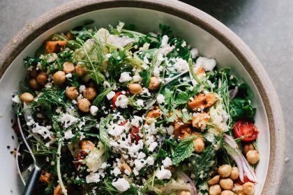 Insalata di quinoa e patate dolci - Foto Sproutedkichen