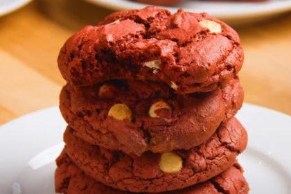 Red Velvet Cookies - YT Photo