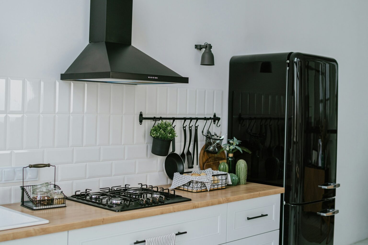Cappe aspiranti, guida in cucina - Foto U+