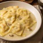 Ravioli di funghi con fonduta al profumo di tartufo - Foto VGAI