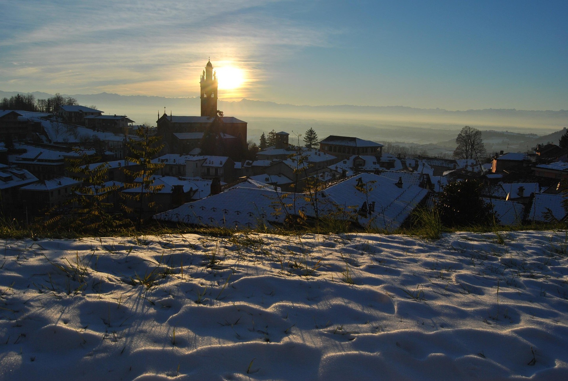 Monforte d'Alba in inverno - Foto Massimo Doglia Pix